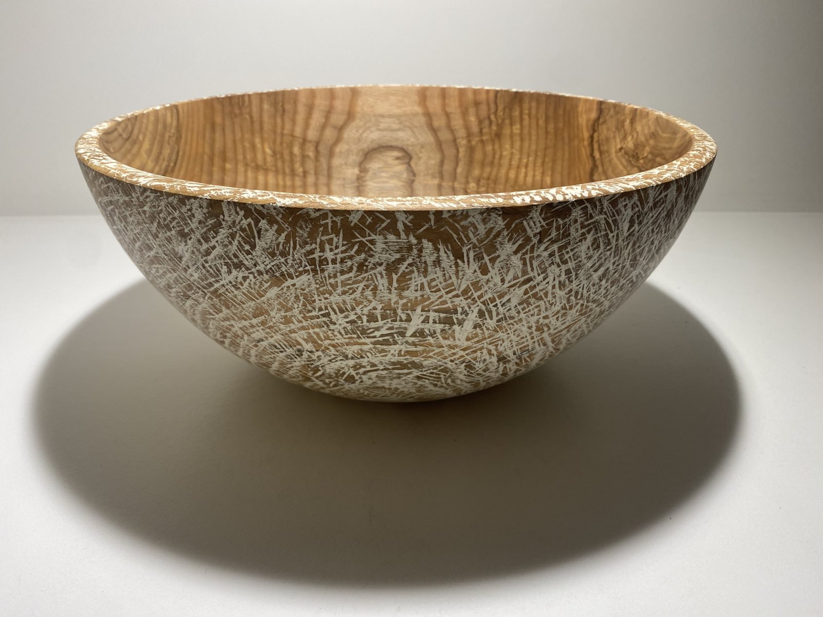 Dekoratyvinis medinis dubuo