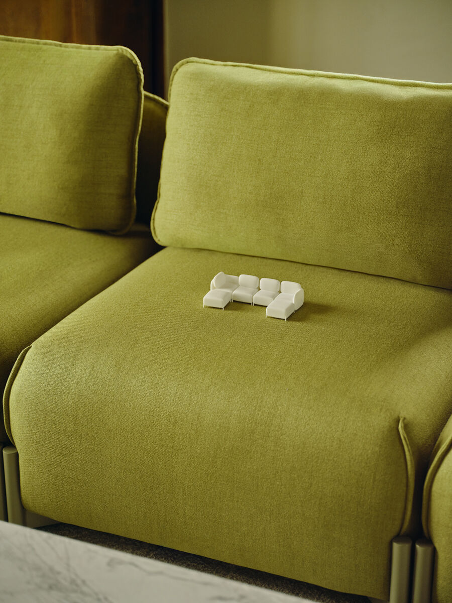 Sofa (Įvairių audinių ir spalvų)