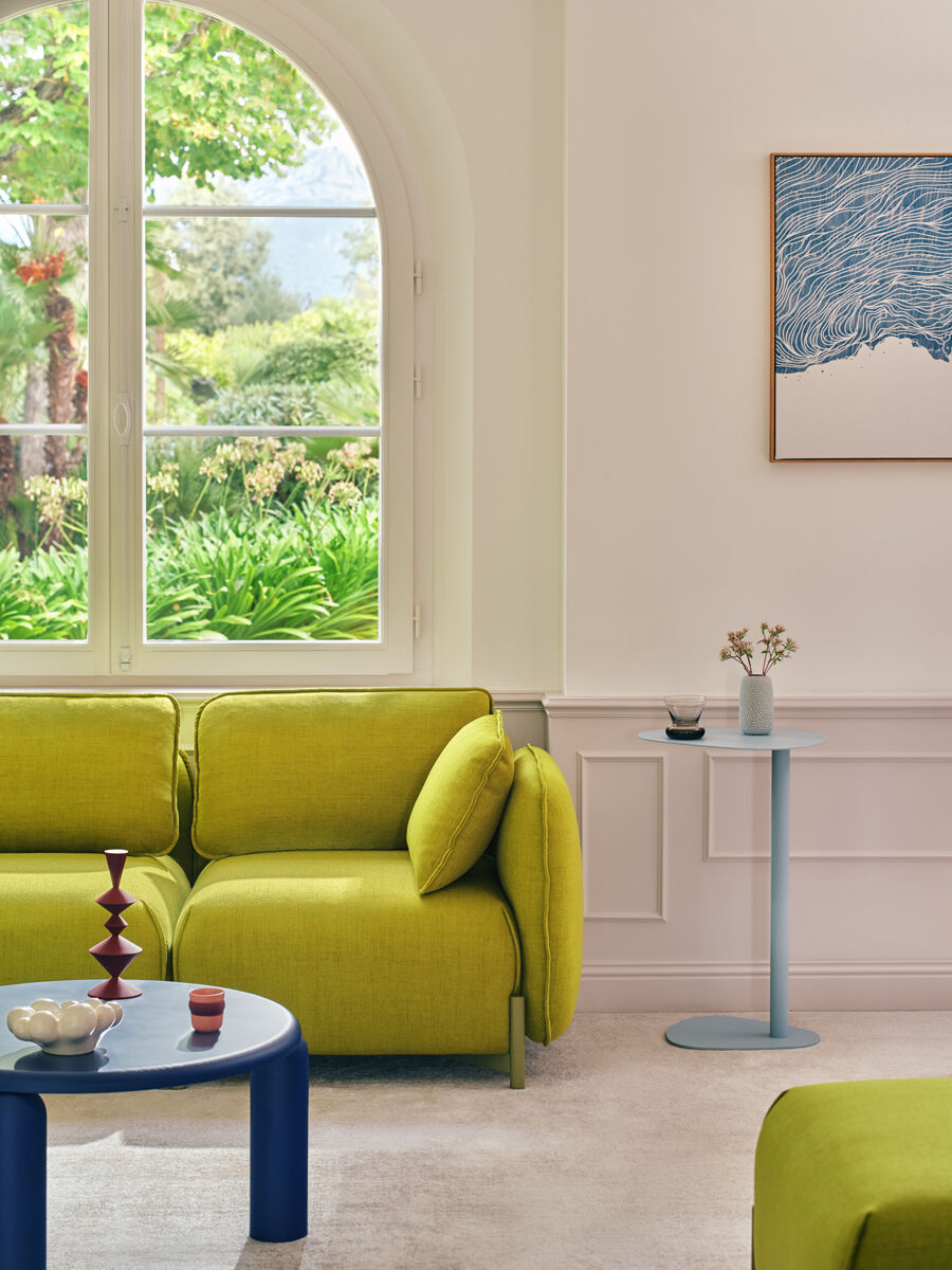 Sofa (Įvairių audinių ir spalvų)