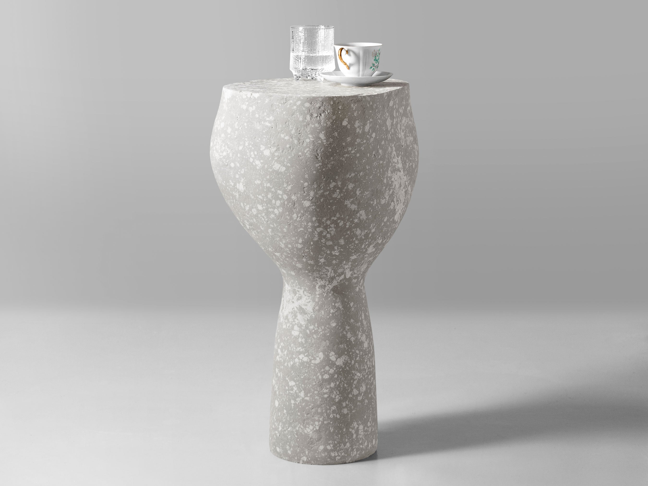 Rankų darbo šoninis staliukas „STONE“