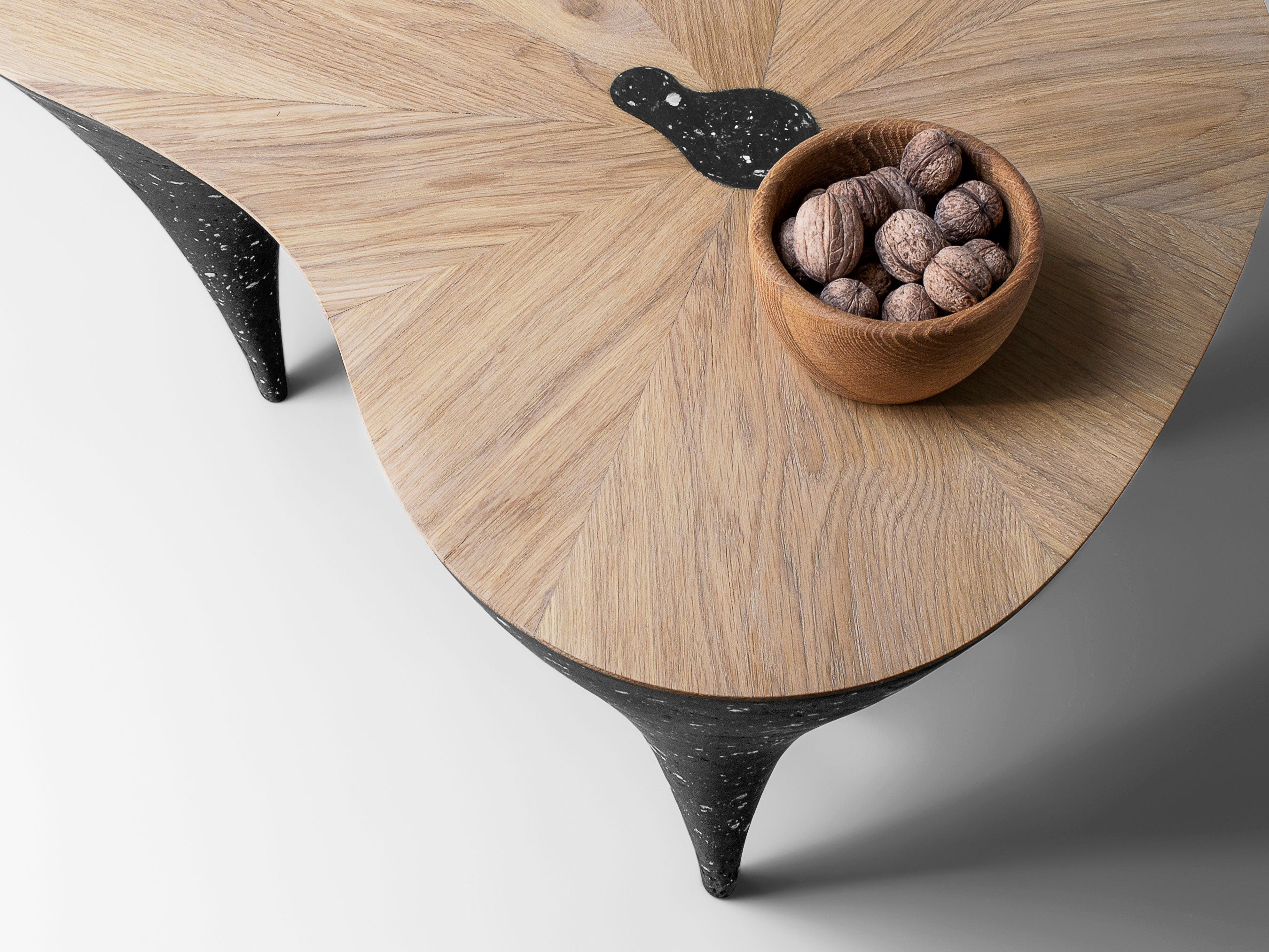 Rankų darbo kavos staliukas „WAVE“