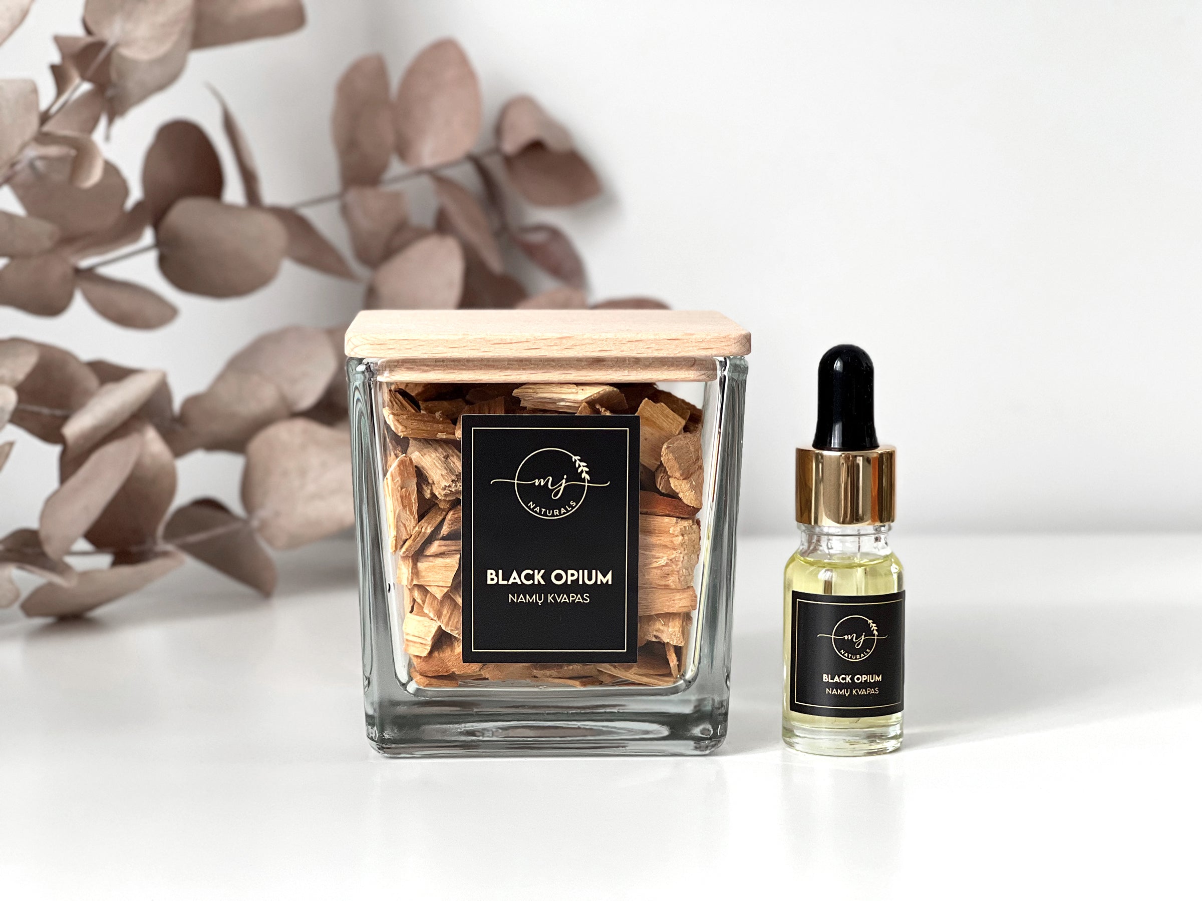 Namų kvapas su mediena BLACK OPIUM