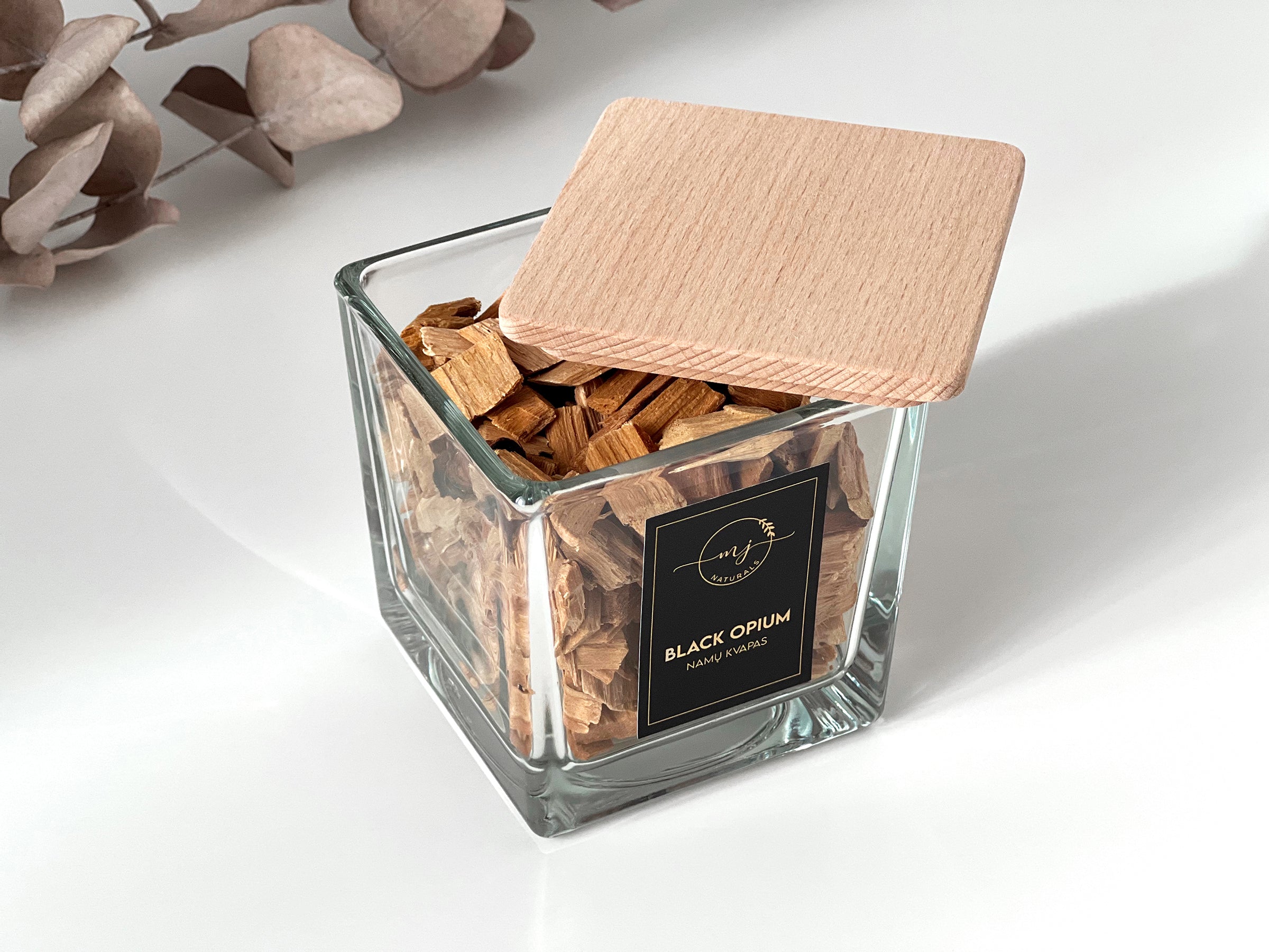 Namų kvapas su mediena BLACK OPIUM