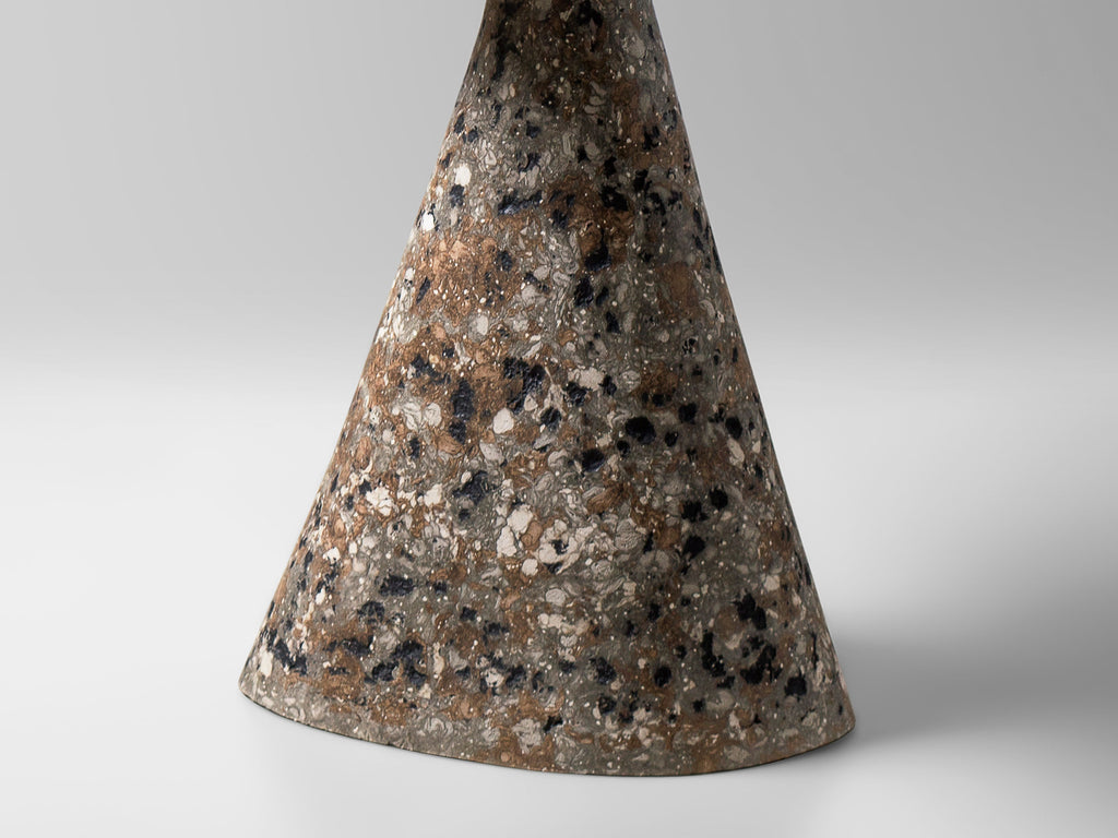 Rankų darbo šoninis staliukas „MOTTLED“ margas