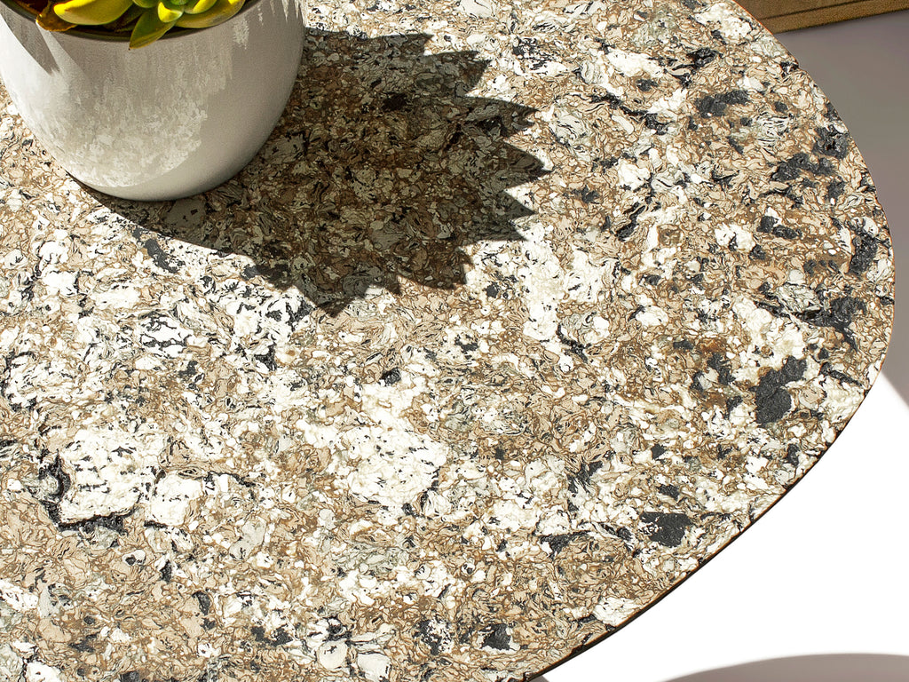 Rankų darbo šoninis staliukas „MOTTLED“ margas