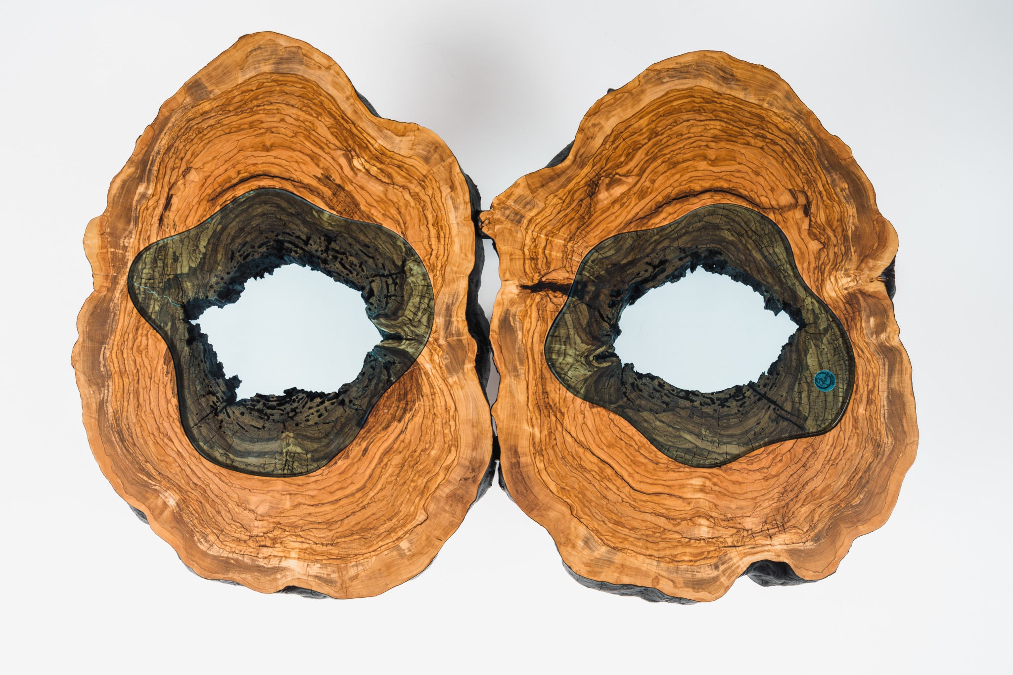 Kavos staliukas "Du ežerai"