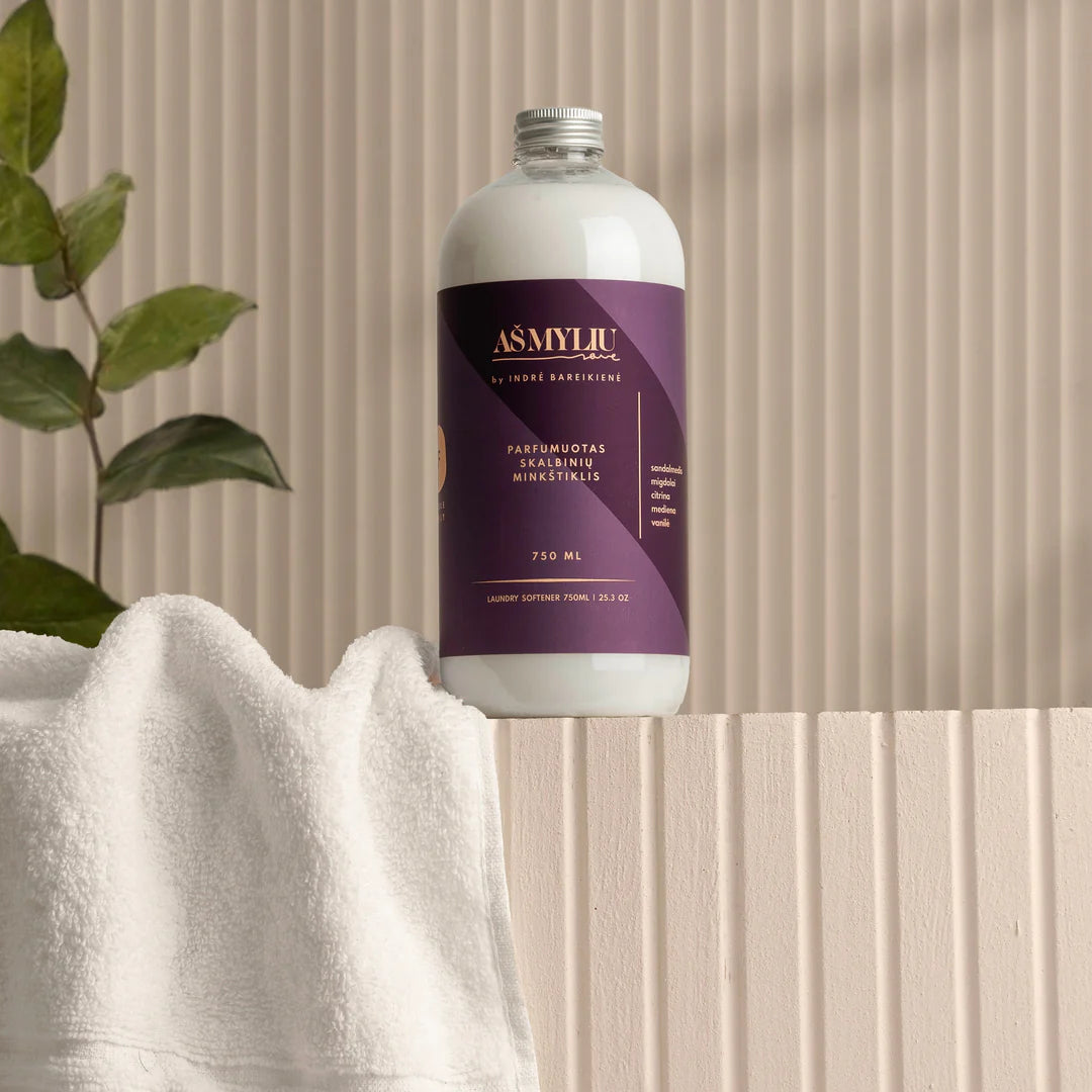 Parfumuotas „AŠ MYLIU SAVE“ minkštiklis