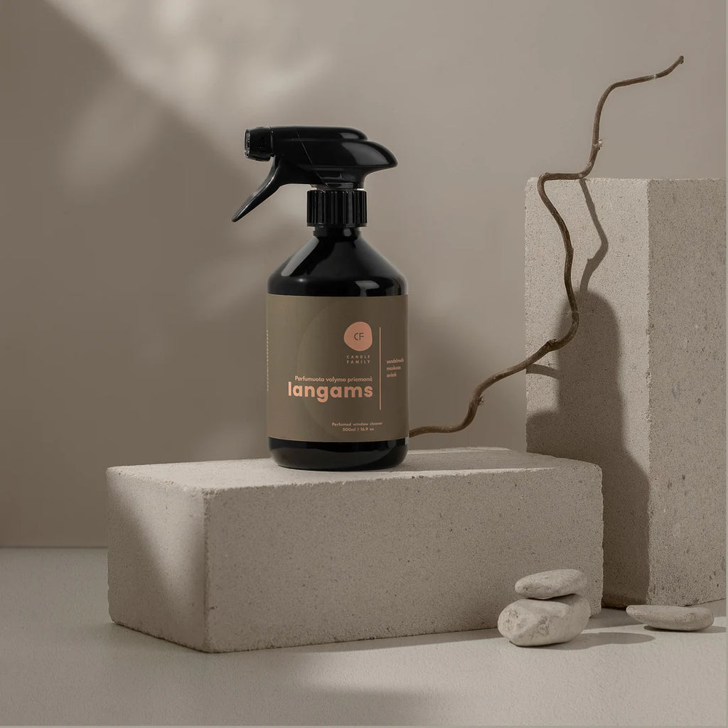 Parfumuota langų valymo priemonė 500 ml
