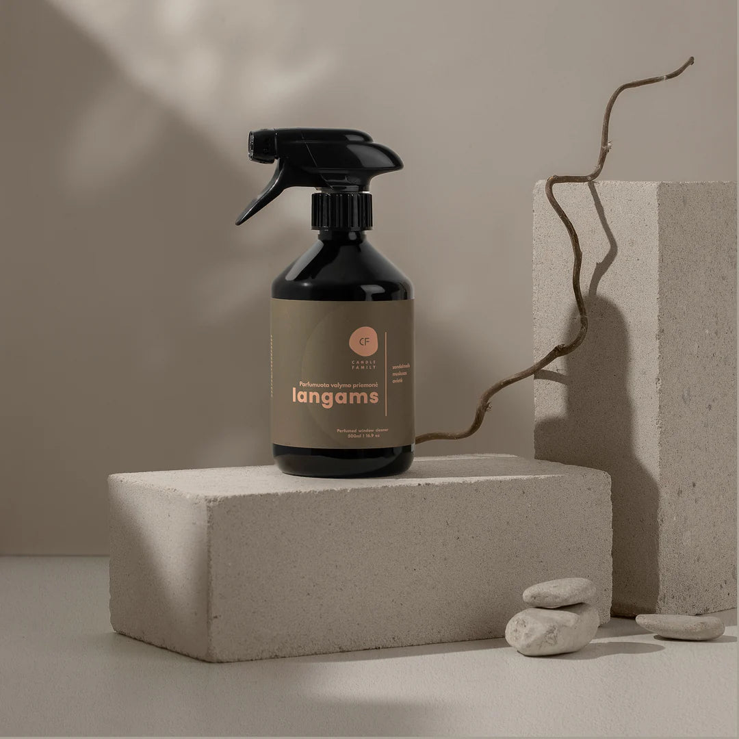 Parfumuota langų valymo priemonė 500 ml
