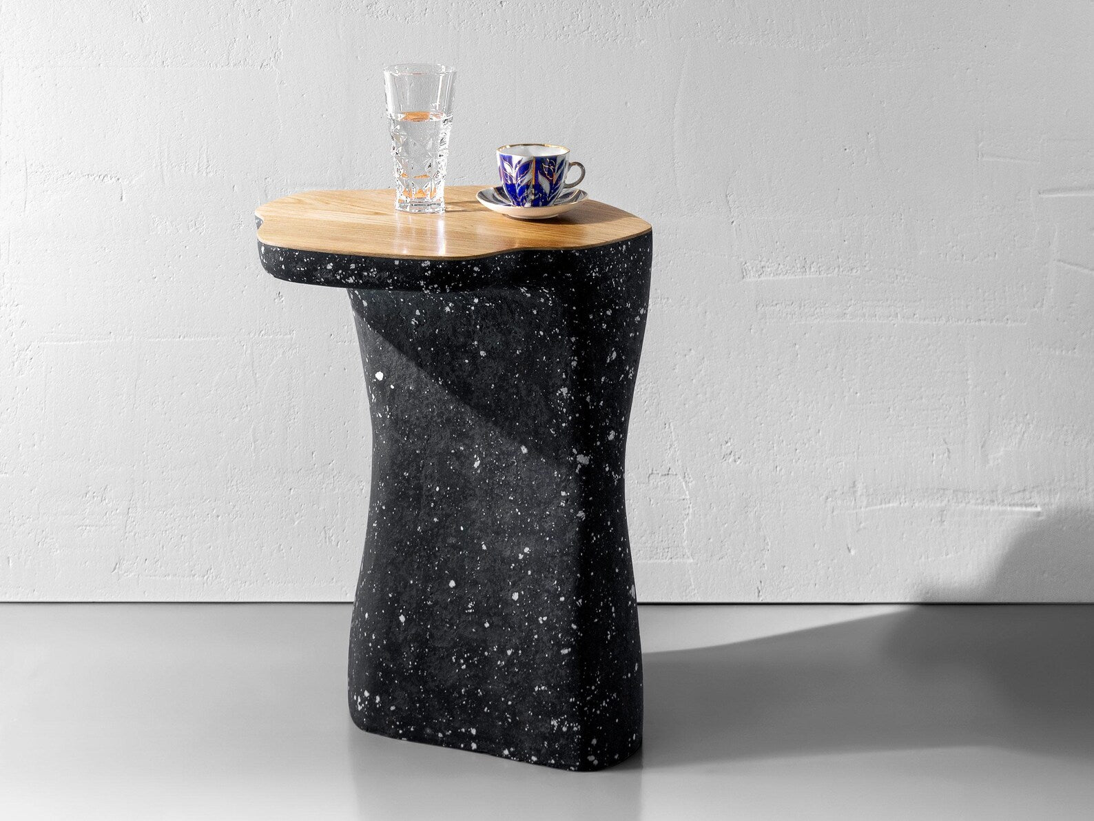 Išskirtinis kavos staliukas